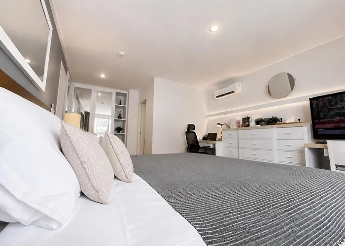 Apartment Exclusive Urban 1br - Ultra Fast Wifi - Thong Lo *